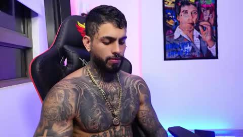 Snapshot of logan_hugh8 chatting on 15, 11, 2025 logan_hugh8 online show from 15, 11, 2025