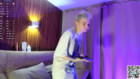 Snapshot of logan_mett chatting on 12, 3, 2026 Logan online show from 12, 3, 2026