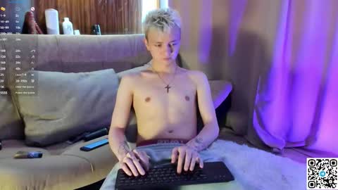 Snapshot of logan_mett chatting on 19, 3, 2026 Logan online show from 19, 3, 2026