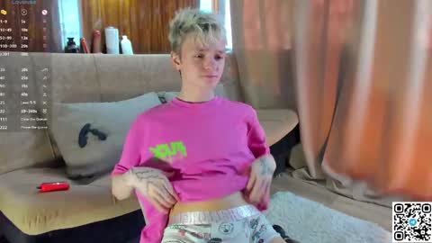 Snapshot of logan_mett chatting on 25, 4, 2026 Logan online show from 25, 4, 2026