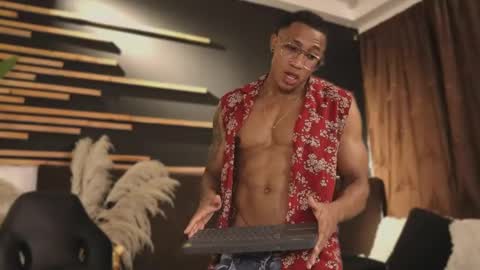 Snapshot of logan_varela chatting on 26, 1, 2025 logan_varela online show from 26, 1, 2025