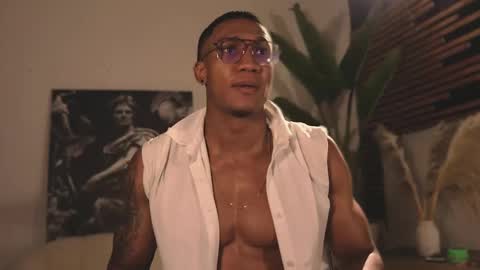 Snapshot of logan_varela chatting on 4, 2, 2025 logan_varela online show from 4, 2, 2025