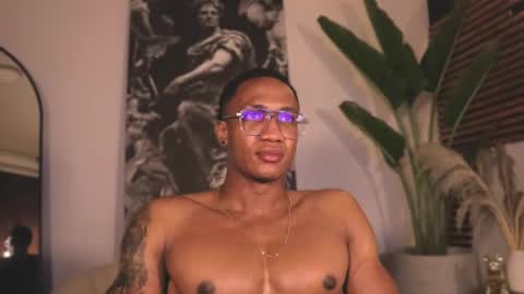 Snapshot of logan_varela chatting on 7, 2, 2025 logan_varela online show from 7, 2, 2025