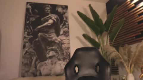 Snapshot of logan_varela chatting on 7, 2, 2025 logan_varela online show from 7, 2, 2025