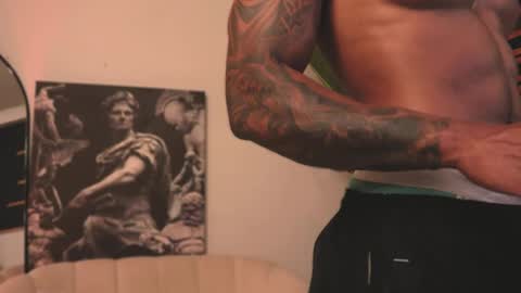 Snapshot of logan_varela chatting on 14, 2, 2025 logan_varela online show from 14, 2, 2025