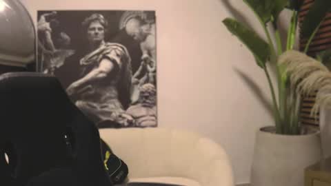 Snapshot of logan_varela chatting on 16, 2, 2025 logan_varela online show from 16, 2, 2025