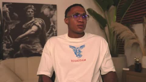 Snapshot of logan_varela chatting on 16, 2, 2025 logan_varela online show from 16, 2, 2025