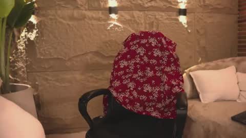 Snapshot of logan_varela chatting on 8, 3, 2025 logan_varela online show from 8, 3, 2025