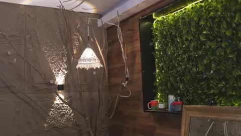 Snapshot of logan_varela chatting on 17, 9, 2025 logan_varela online show from 17, 9, 2025