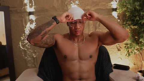 Snapshot of logan_varela chatting on 25, 11, 2025 logan_varela online show from 25, 11, 2025