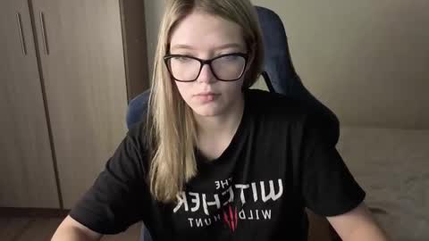 Logan and Katana online show from 5, 12, 2025