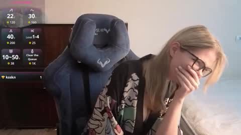 Snapshot of logandrive chatting on 6, 3, 2026 Logan and Katana online show from 6, 3, 2026