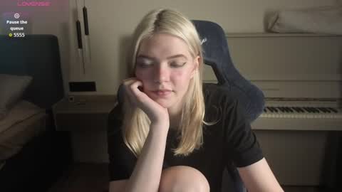 Logan and Katana online show from 16, 7, 2026