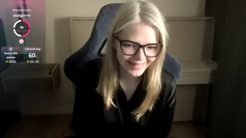 Logan and Katana online show from 9, 8, 2026