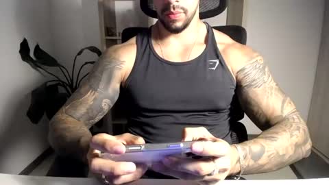 Snapshot of loganhod chatting on 13, 6, 2026 Logan Wolfp online show from 13, 6, 2026