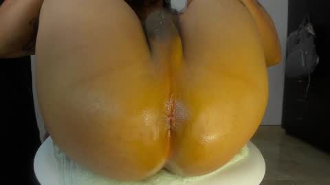 Snapshot of loganhot22 chatting on 31, 12, 2024 Logan online show from 31, 12, 2024