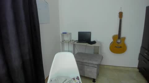 Snapshot of loganhot22 chatting on 11, 1, 2025 Logan online show from 11, 1, 2025