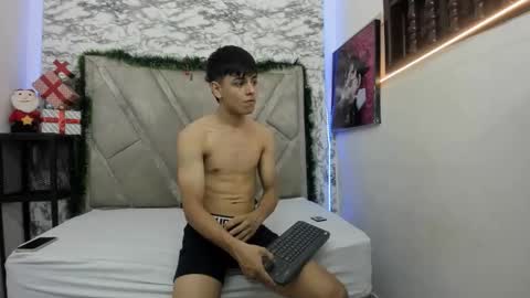 loganjhonson online show from 14, 11, 2025