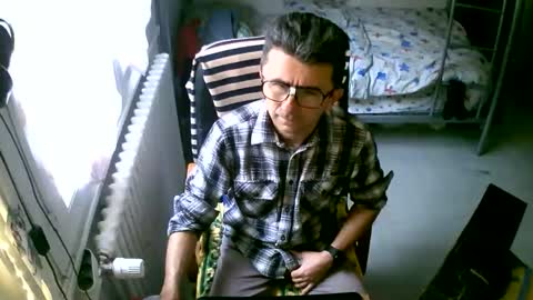 Snapshot of lokoum39 chatting on 30, 10, 2025 lokoum39 online show from 30, 10, 2025