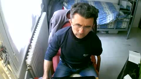 Snapshot of lokoum39 chatting on 31, 3, 2026 lokoum39 online show from 31, 3, 2026