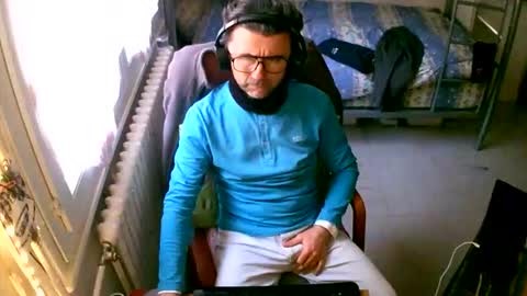 Snapshot of lokoum39 chatting on 3, 4, 2026 lokoum39 online show from 3, 4, 2026