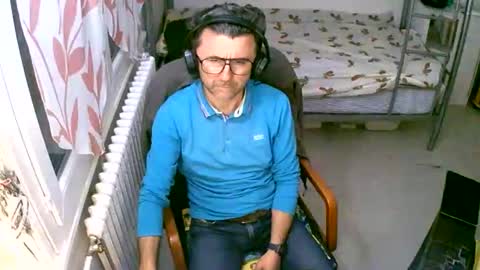 Snapshot of lokoum39 chatting on 10, 4, 2026 lokoum39 online show from 10, 4, 2026