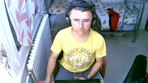 Snapshot of lokoum39 chatting on 24, 4, 2026 lokoum39 online show from 24, 4, 2026