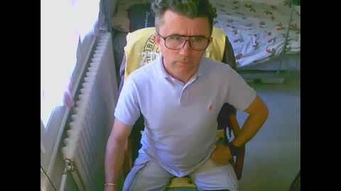 Snapshot of lokoum39 chatting on 27, 4, 2026 lokoum39 online show from 27, 4, 2026