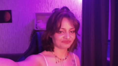 lola online show from 13, 2, 2025