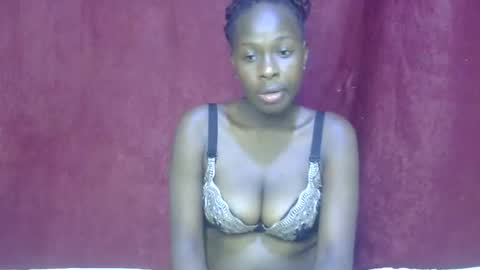Snapshot of lola_beib chatting on 24, 3, 2026 lola_beib online show from 24, 3, 2026