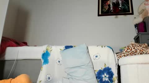 Snapshot of lola_belgium chatting on 10, 9, 2025 lola_belgium online show from 10, 9, 2025