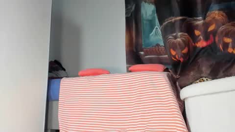 Snapshot of lola_belgium chatting on 13, 10, 2025 lola_belgium online show from 13, 10, 2025