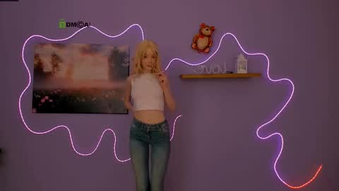 lola_savage_ online show from 7, 3, 2026