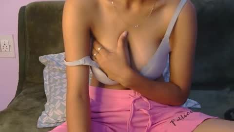 lolaa online show from 19, 3, 2026