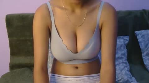 Snapshot of lolaa_darling chatting on 20, 3, 2026 lolaa online show from 20, 3, 2026