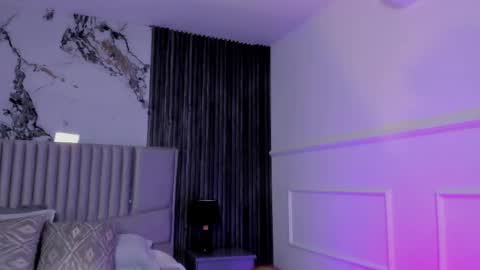 Snapshot of lolaangellx chatting on 15, 5, 2026 Lola Angel online show from 15, 5, 2026