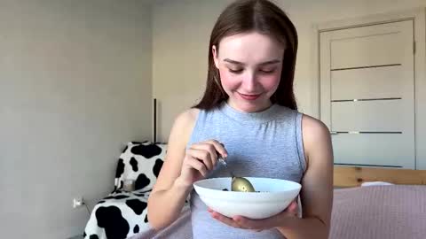 Snapshot of lolaatate chatting on 22, 3, 2026 lolaatate online show from 22, 3, 2026