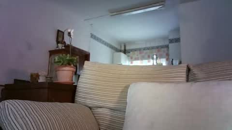 LOLA HUESO y ERIC online show from 10, 2, 2026