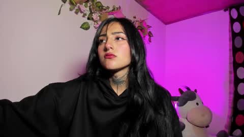 Snapshot of lolaleah_ chatting on 25, 2, 2026 Lola online show from 25, 2, 2026