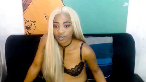 Snapshot of lolasavagexo chatting on 27, 4, 2026 lolasavagexo online show from 27, 4, 2026