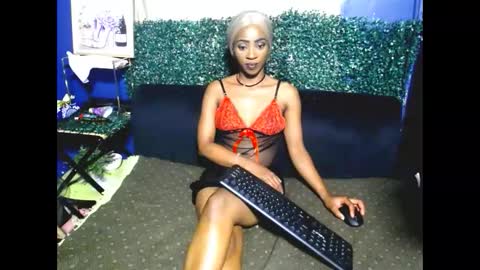 Snapshot of lolasavagexo chatting on 29, 4, 2026 lolasavagexo online show from 29, 4, 2026