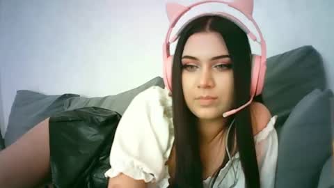Snapshot of lolaxbunnyx chatting on 16, 6, 2026 LolaXBunnyx online show from 16, 6, 2026