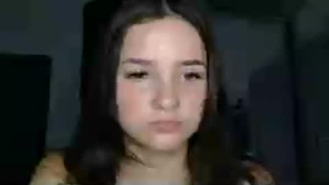 Snapshot of lole_di chatting on 15, 7, 2026 lole_di online show from 15, 7, 2026