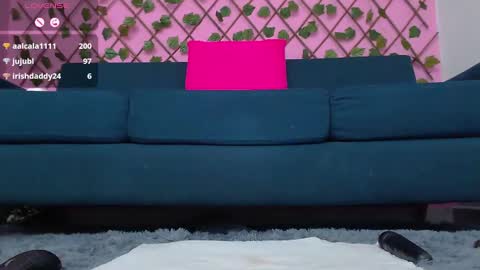 Snapshot of loli_girl_hot1 chatting on 19, 2, 2025 camila online show from 19, 2, 2025