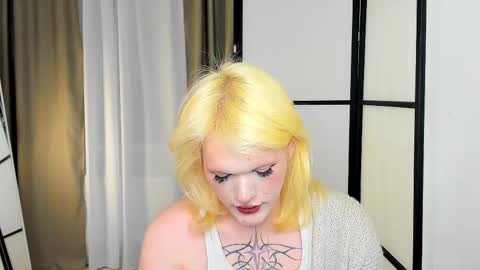 Snapshot of lollita_morgan chatting on 1, 2, 2026 lollita online show from 1, 2, 2026