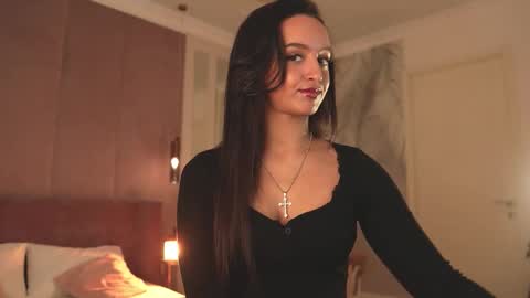 Snapshot of lolly_neal chatting on 6, 3, 2026 Lolly online show from 6, 3, 2026