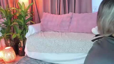 Lolly online show from 18, 6, 2026