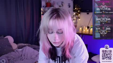 Snapshot of lollyshy__ chatting on 9, 12, 2024 Lolly online show from 9, 12, 2024