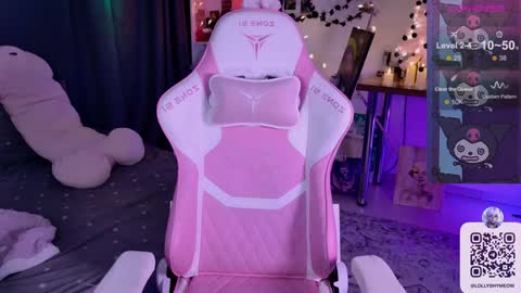 Snapshot of lollyshy__ chatting on 21, 12, 2024 Lolly online show from 21, 12, 2024