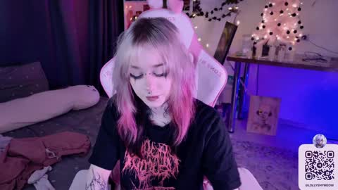 Snapshot of lollyshy__ chatting on 22, 12, 2024 Lolly online show from 22, 12, 2024